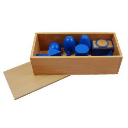solides géometriques en hêtre PREMIUM  Montessori 2