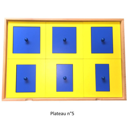Cabinet de géométrie plateau 5 Montessori