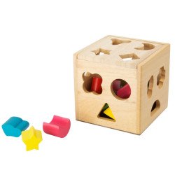 Cube avec formes à introduire