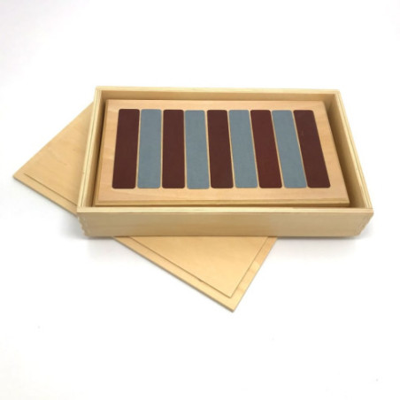 Tablettes lisses et rugueuses Montessori