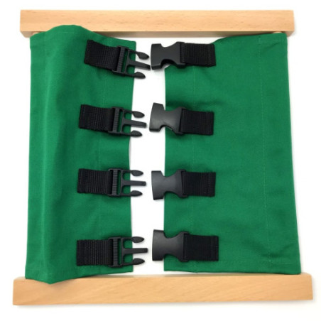 Cadre d'habillage - clips - Matériel Montessori - Ambiance Montessori