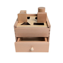Boite permanence en bois  avec 4 solides à encastrer, éveil Montessori
