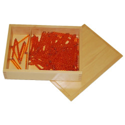 Chaînes de 100 et de 1000 perles dorées avec leur boite Montessori